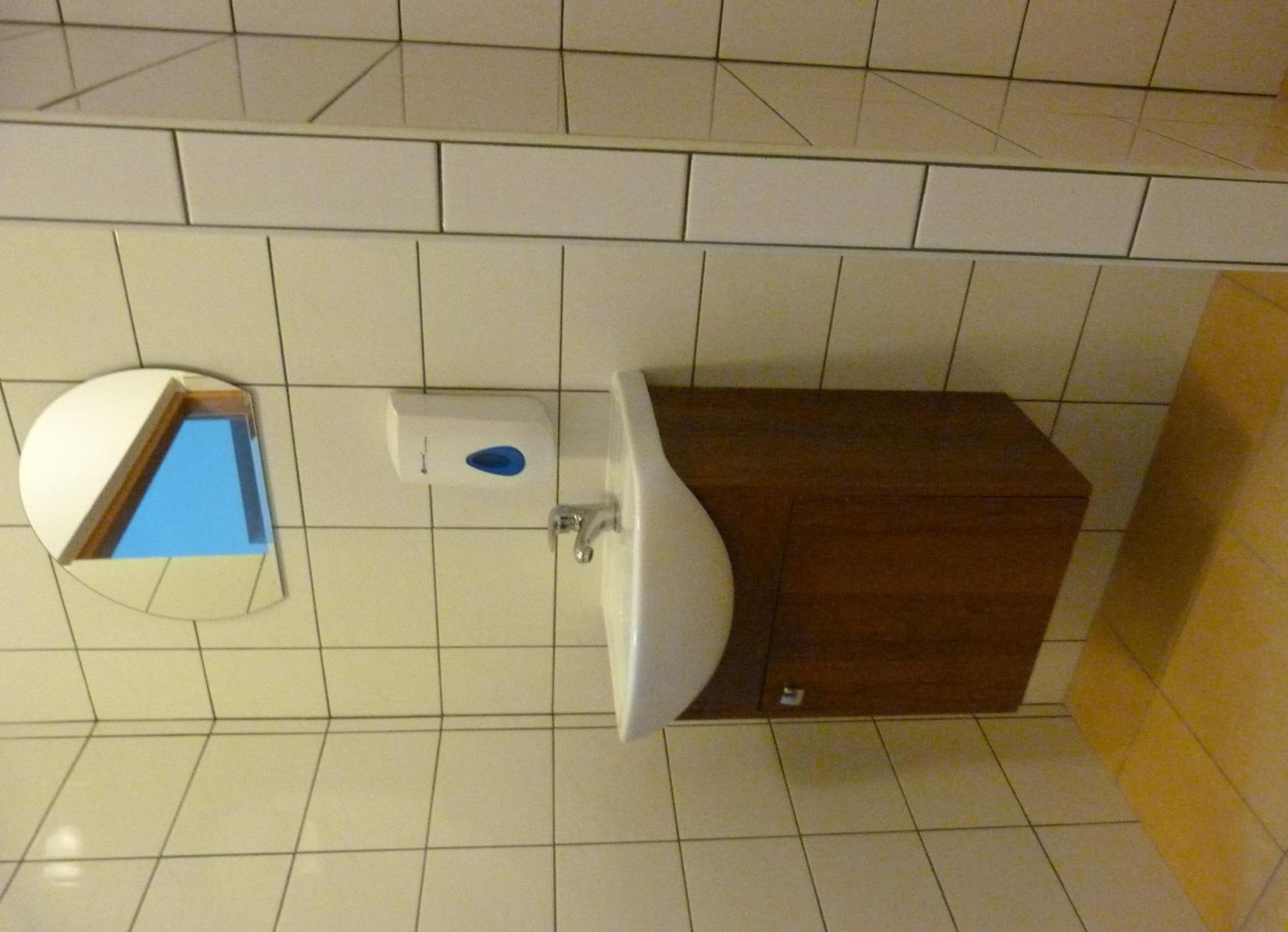 Jasna Hostelik Self Check-In Warsaw Ngoại thất bức ảnh