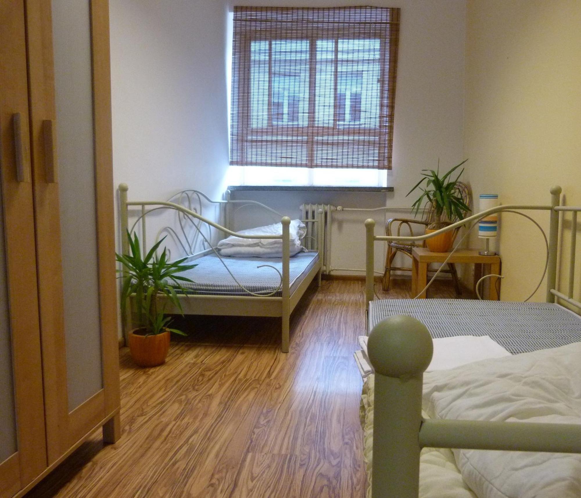 Jasna Hostelik Self Check-In Warsaw Ngoại thất bức ảnh