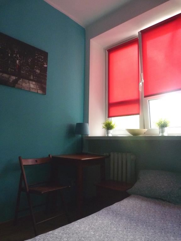Jasna Hostelik Self Check-In Warsaw Phòng bức ảnh